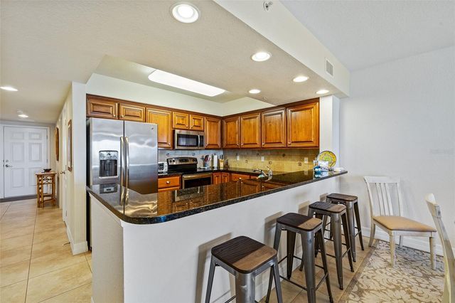 5300 S ATLANTIC AVENUE 18-303, New Smyrna Beach, FL 32169