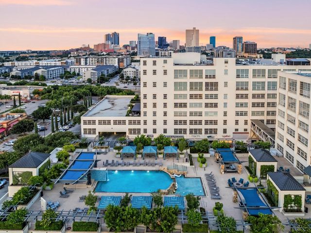 2600 W 7th Street 1715, Fort Worth, TX 76107