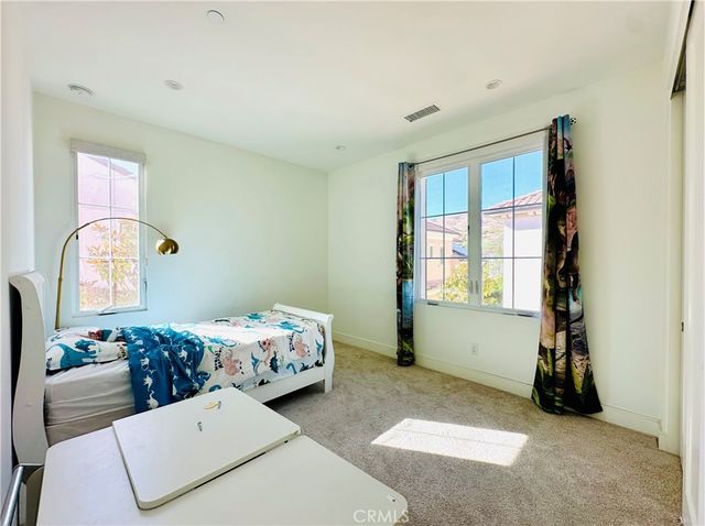139 Winnett, Irvine, CA 92602