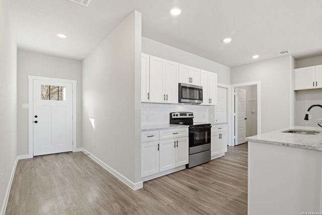 7126 Grand Valley, San Antonio, TX 78242