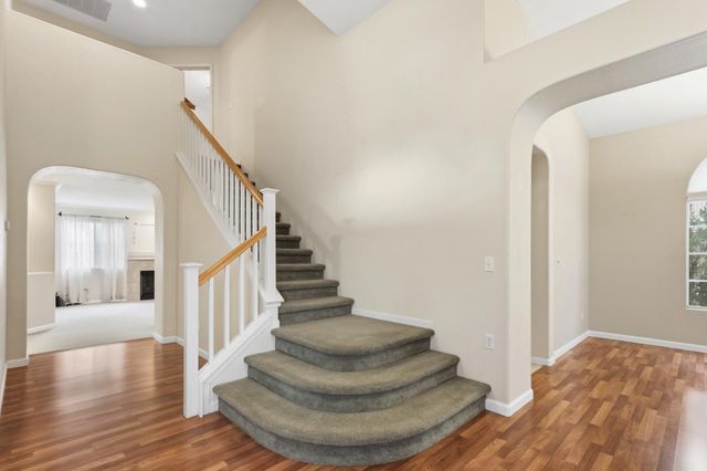 3139 Grizzly Bay Rd, West Sacramento, CA 95691