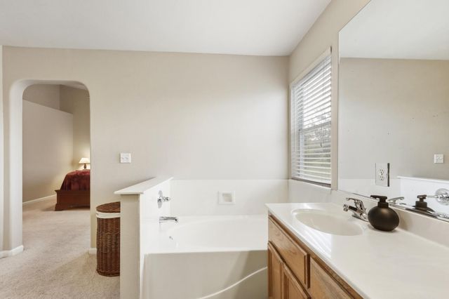3139 Grizzly Bay Rd, West Sacramento, CA 95691