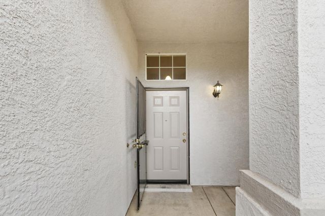 3139 Grizzly Bay Rd, West Sacramento, CA 95691