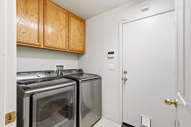 3139 Grizzly Bay Rd, West Sacramento, CA 95691