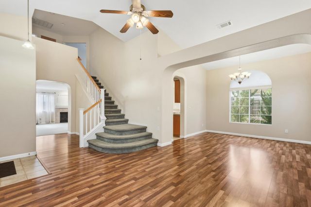 3139 Grizzly Bay Rd, West Sacramento, CA 95691