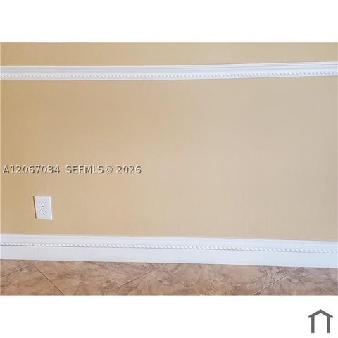 2061 NW 47th Ter 209, Lauderhill, FL 33313