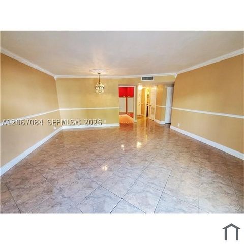 2061 NW 47th Ter 209, Lauderhill, FL 33313