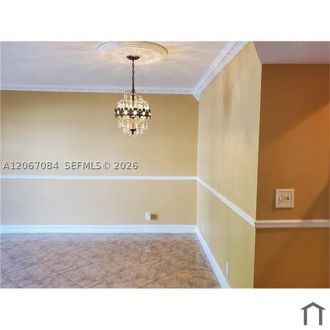 2061 NW 47th Ter 209, Lauderhill, FL 33313