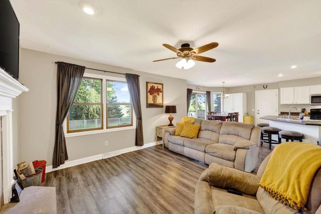 1109 W Milwaukee Street, Stoughton, WI 53589