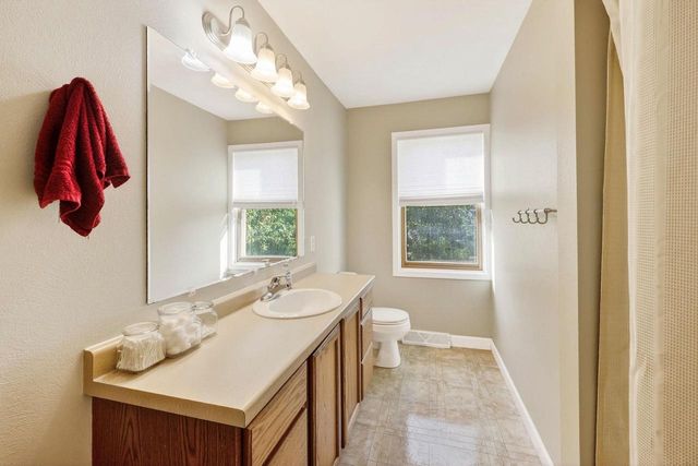 1109 W Milwaukee Street, Stoughton, WI 53589