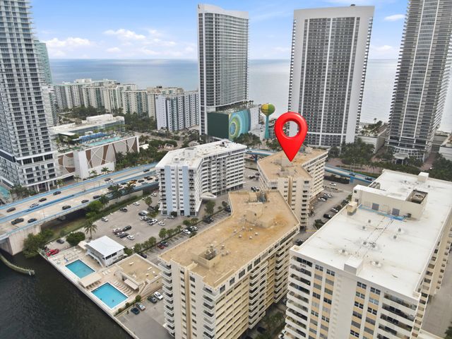 1825 S Ocean Drive PH 1, Hallandale Beach, FL 33009