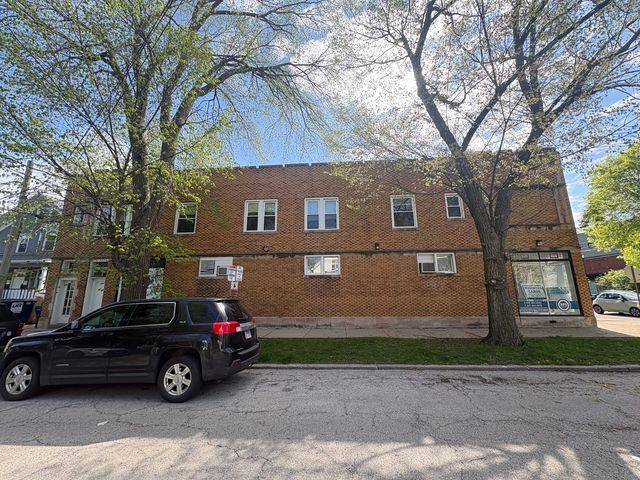 1529 Greenleaf Street, Evanston, IL 60202