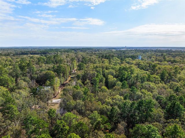 136 Warbler Lane, Livingston, TX 77351