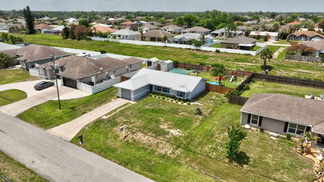 1031 SW Idol Avenue, Port St. Lucie, Port St Lucie, FL 34953