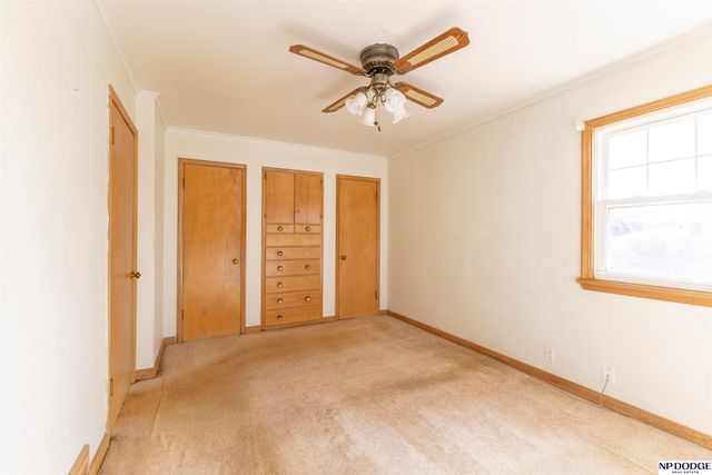 5421 Crown Point Avenue, Omaha, NE 68104