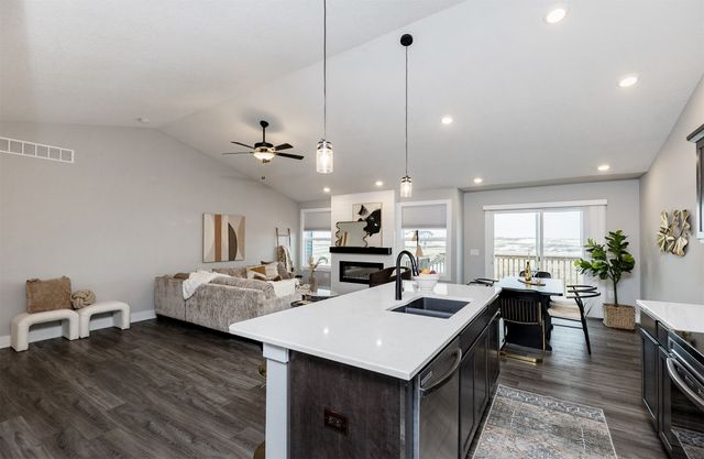 602 NE 57th Street, Ankeny, IA 50021