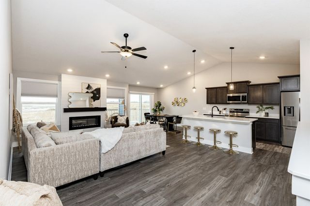 602 NE 57th Street, Ankeny, IA 50021