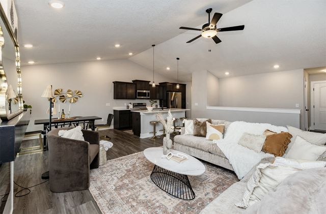 602 NE 57th Street, Ankeny, IA 50021