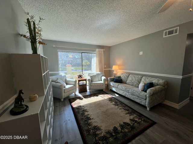 633 S Palmetto Ave Apt 101, Daytona Beach, FL 32114