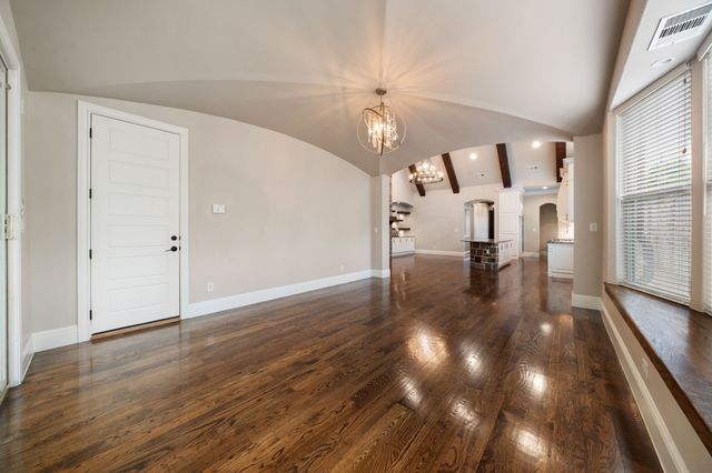2104 Wellington Street, Greenville, TX 75401