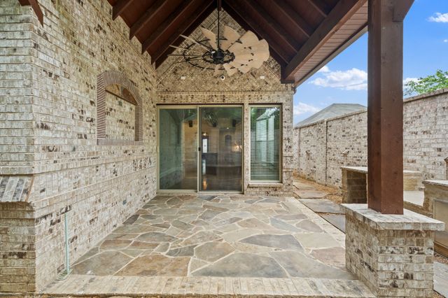 2104 Wellington Street, Greenville, TX 75401