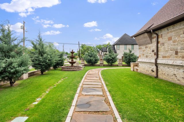 2104 Wellington Street, Greenville, TX 75401