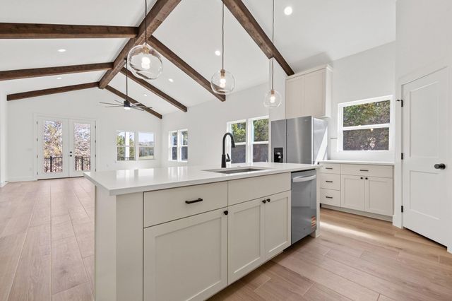 21679 High DR, Lago Vista, TX 78645