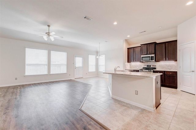 24654 Lakecrest Pine Trail, Katy, TX 77493