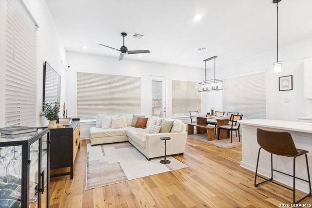 5843 Whitby Rd Unit 39, San Antonio, TX 78240