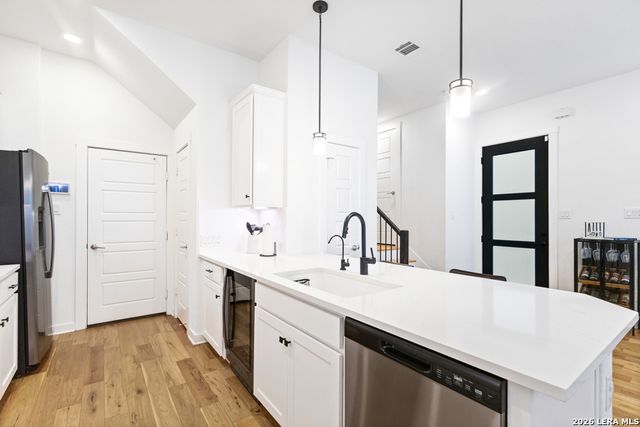 5843 Whitby Rd Unit 39, San Antonio, TX 78240