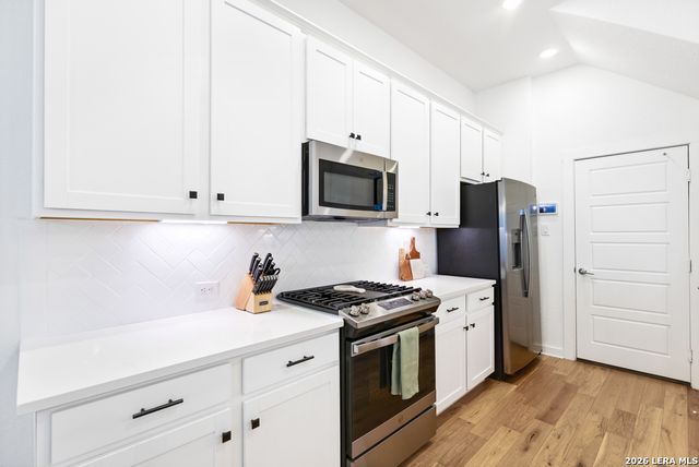 5843 Whitby Rd Unit 39, San Antonio, TX 78240