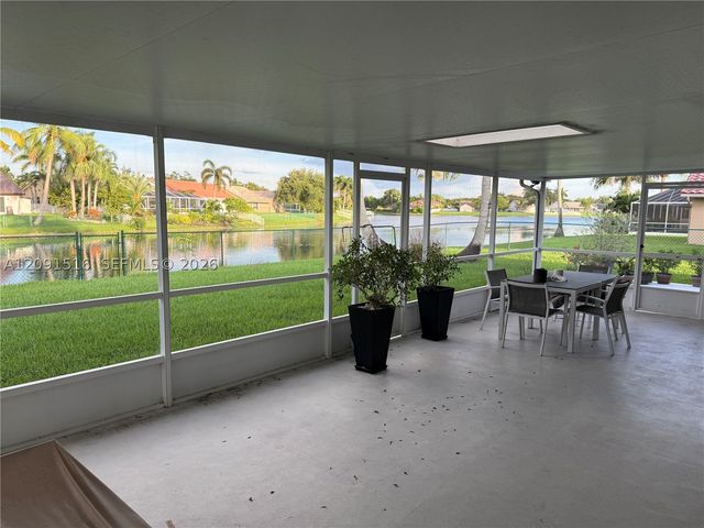 1035 NW 164th Ave 0, Pembroke Pines, FL 33028