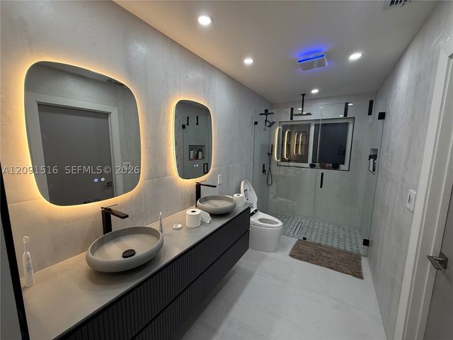 1035 NW 164th Ave 0, Pembroke Pines, FL 33028
