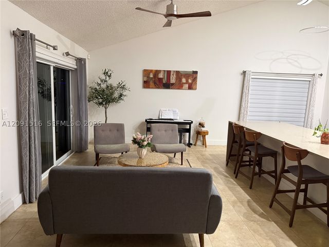 1035 NW 164th Ave 0, Pembroke Pines, FL 33028