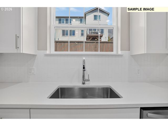 16788 Sw LORIKEET Ln, Beaverton, OR 97007