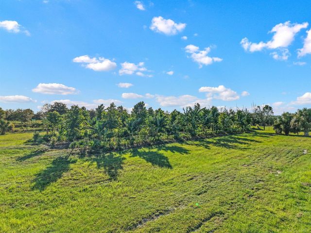 20915 Antoinette Street, Loxahatchee, FL 33470