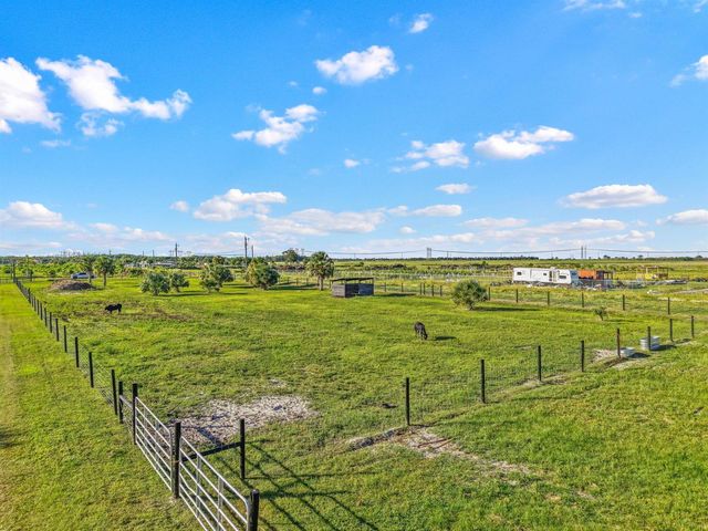 20915 Antoinette Street, Loxahatchee, FL 33470
