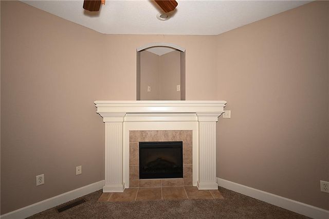 13719 Post Oak Lane, Platte City, MO 64079