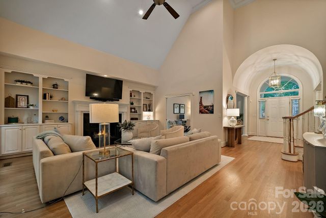 10917 Lederer Avenue, Charlotte, NC 28277