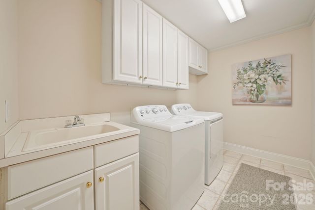 10917 Lederer Avenue, Charlotte, NC 28277