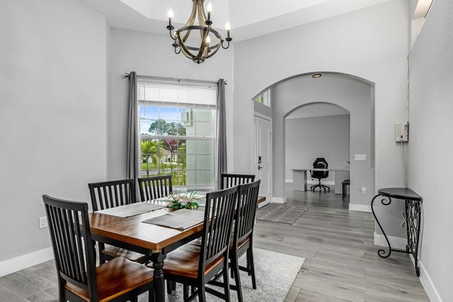 382 Eldron Boulevard NE, Palm Bay, FL 32907