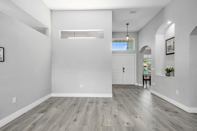 382 Eldron Boulevard NE, Palm Bay, FL 32907