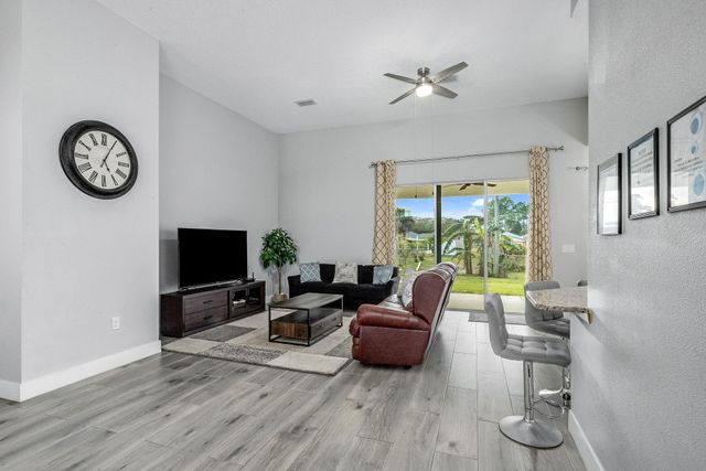 382 Eldron Boulevard NE, Palm Bay, FL 32907