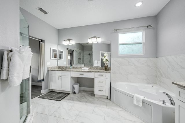 382 Eldron Boulevard NE, Palm Bay, FL 32907