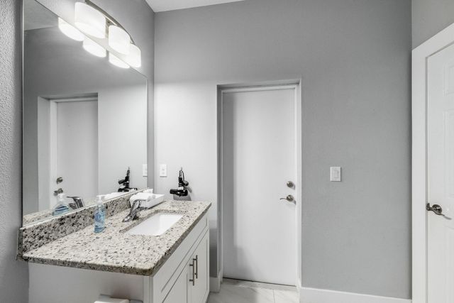 382 Eldron Boulevard NE, Palm Bay, FL 32907