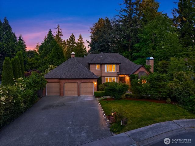 22213 NE 31st Street, Sammamish, WA 98074