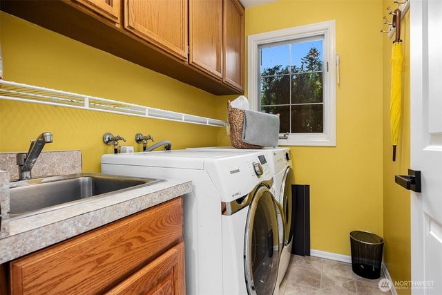 22213 NE 31st Street, Sammamish, WA 98074
