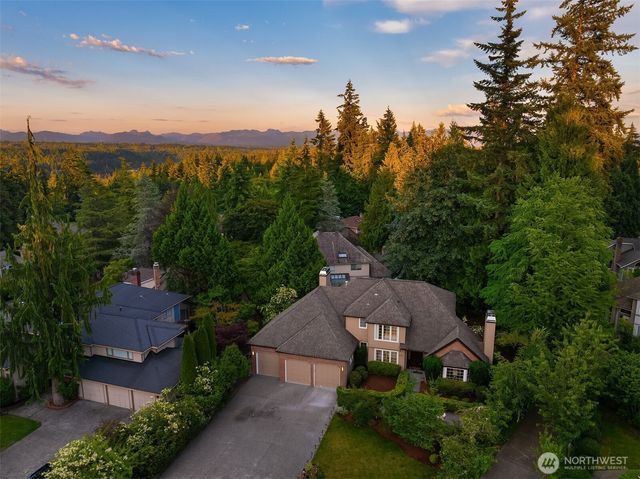 22213 NE 31st Street, Sammamish, WA 98074