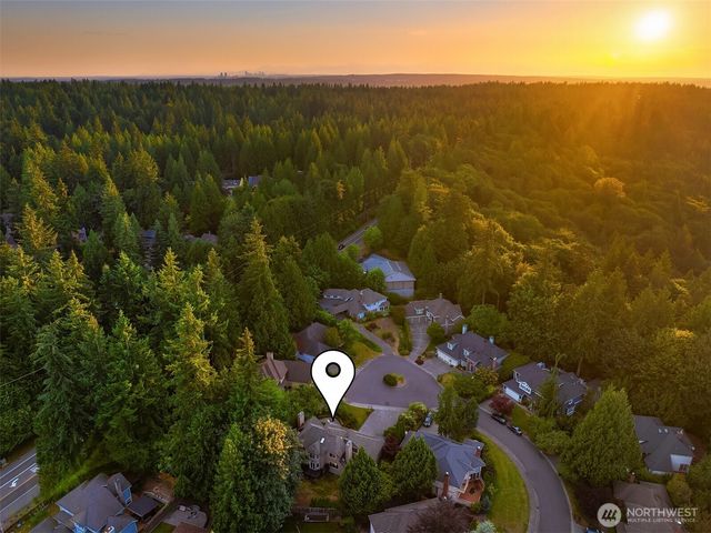 22213 NE 31st Street, Sammamish, WA 98074