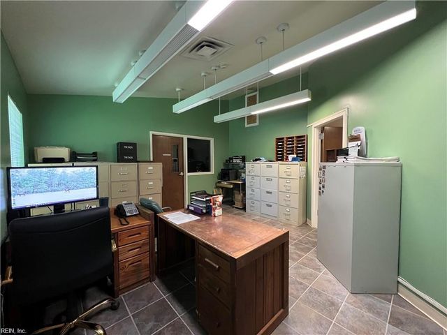 2451 Lake Cohoon RD, Suffolk, VA 23434